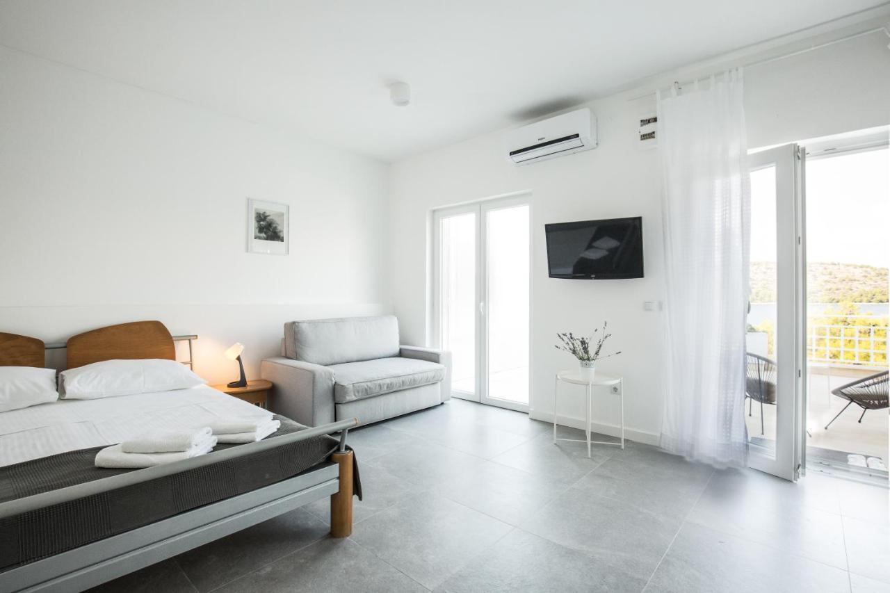 Visnjic Apartment Grebaštica